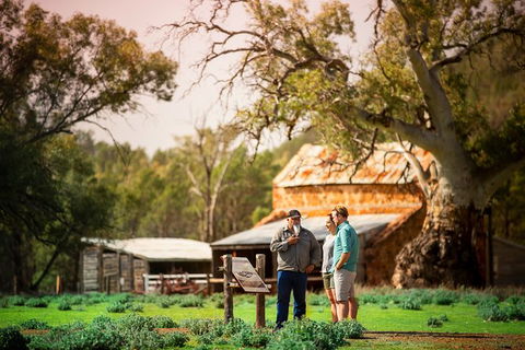 Yura Udnyu - Our Culture, Your Culture (Aboriginal Cultural Walk) - Events Australia 9