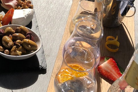 Red White & Brew - Wine, Gin & Beer Tour With Tastings From Adelaide - Tourism Bookings 7