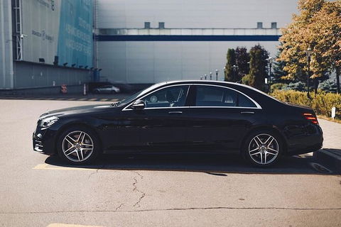 Departure Private Transfers: Adelaide To Adelaide Airport ADL In Business Car - Events Australia 0