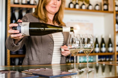 Heritage, Wine & Gin Tours - Events Australia 5