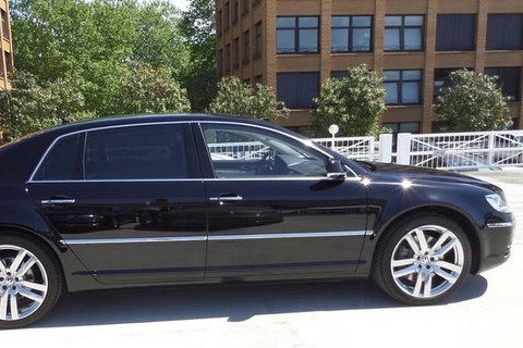 Private Transfer: Avalon International Airport (AVV) To Melbourne - Events Australia 5