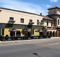 Ferntree Gully Hotel - Tourism Bookings