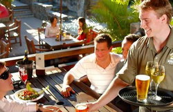 Mona Vale Hotel - Events Australia 1