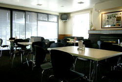 Riverview Hotel & Kains Bar & Restaurant - Events Australia 2