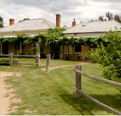 The Blue Duck Inn Hotel - Events Australia