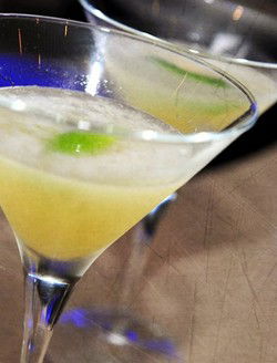 Cat And Fiddle Hotel - Tourism Bookings 0