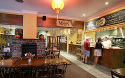 Albion Park Hotel - Events Australia 2
