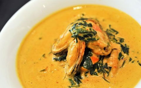 At Bangkok Restaurant - Tourism Bookings 1