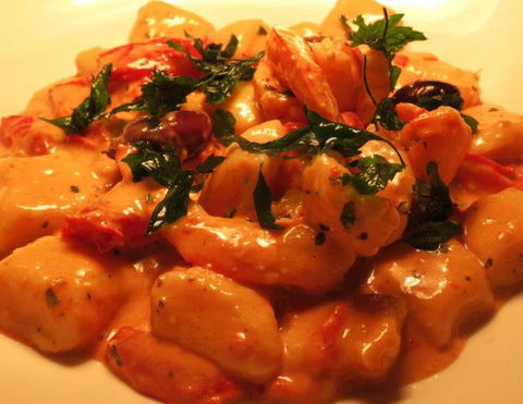Essenza Italian - Tourism Bookings 1