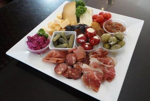 DeliVino On The Deck - Events Australia 1