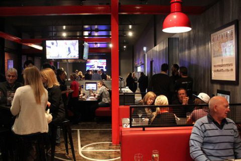 The Sporting Globe Bar & Grill - Events Australia 1