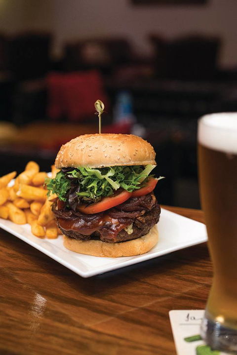 Dolly’s Bar & The Hibiscus Tavern - Events Australia 1