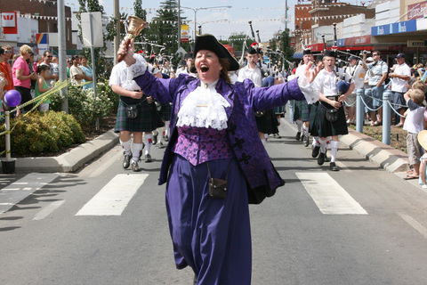 Leeton Sunrice Festival - Events Australia 1