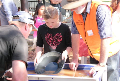 Nundle Go For Gold Chinese Easter Festival - Tourism Bookings 1