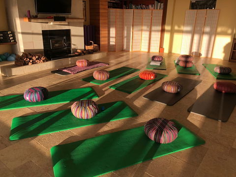 Spring Pilates Wellness Retreat - Events Australia 0