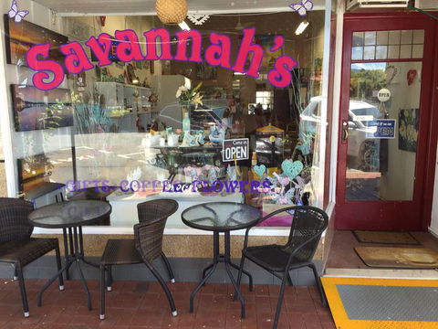 EXHIBITION: LILY MAE MARTIN: OVERBURDEN - Events Australia 2