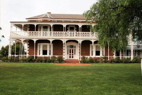 Lara Food And Wine Festival - Events Australia 1