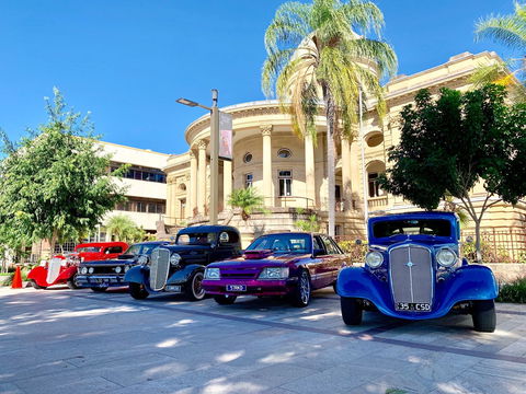 Rockynats - Tourism Bookings 1