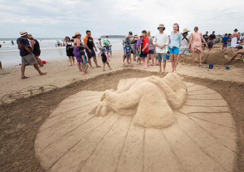 Broulee New Year's Eve Sandcastles And Sculptures - Tourism Bookings 1