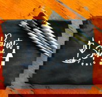 Paint and Sip Experience - Events Australia