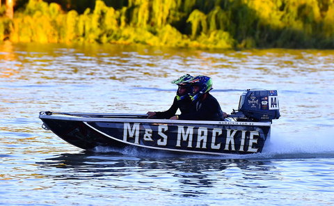 Round 3 - Renmark Auto Service Circuit Race - Events Australia 0