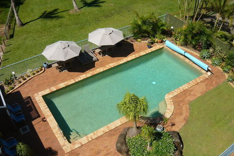 Sails Resort On Golden Beach - Events Australia 3