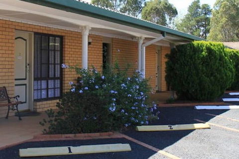 Hilltops Retreat Motor Inn - Tourism Bookings 3