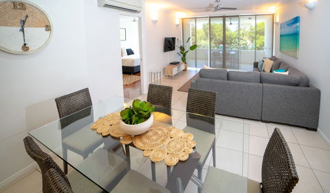 Waters Edge Apartments Cairns - Tourism Bookings 1