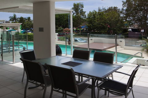 Waters Edge Apartments Cairns - Tourism Bookings 5