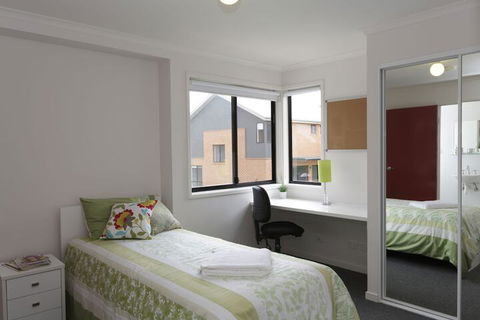 Macquarie University Village - Accommodation Europe 4