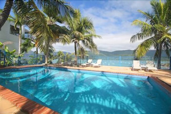Shute Harbour QLD Accommodation Europe