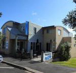 Waves Luxury Suites - Events Australia