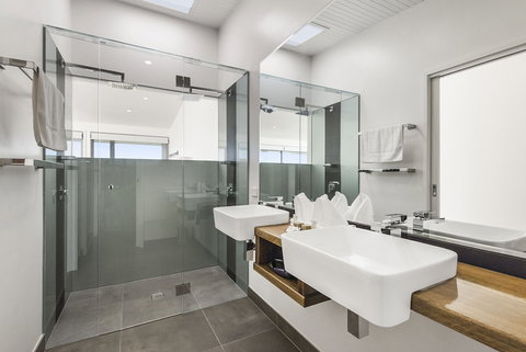 Seafarers Getaway - Events Australia 6