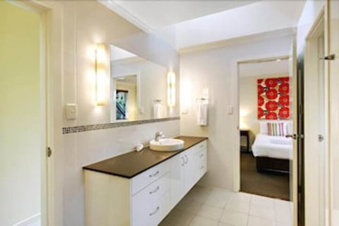 A PERFECT STAY - Beach House At Tallows - Events Australia 4