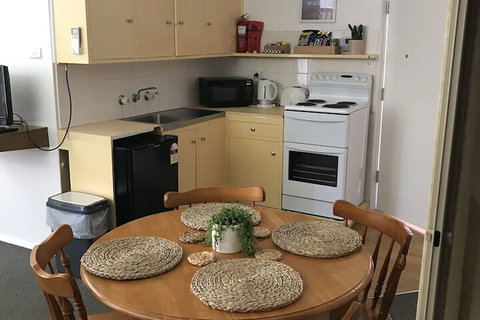 Ocean Breeze Motel - Events Australia 4