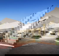 Ciloms Airport Lodge - Events Australia