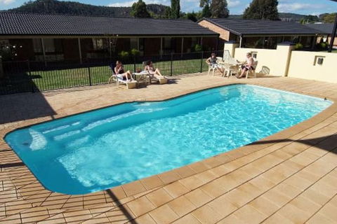 Zig Zag Motel - Events Australia 3