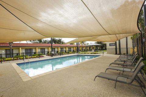 Comfort Inn Deakin Palms - Events Australia 4