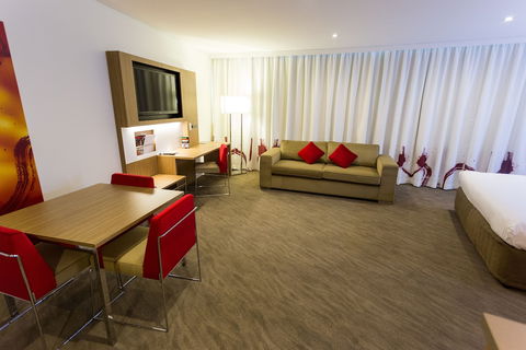 Novotel Sydney West HQ Hotel - Events Australia 4