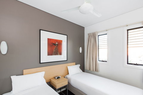 Majestic Oasis Apartments - Tourism Bookings 5