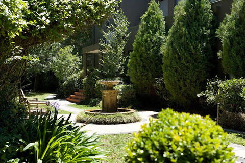 The York Canberra - Tourism Bookings 0