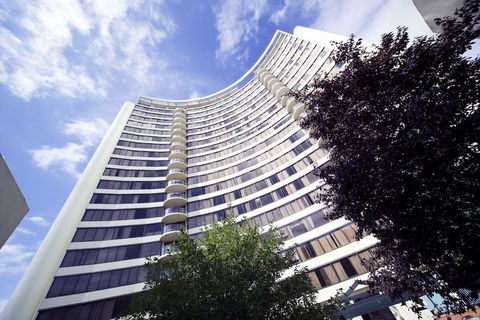 BreakFree Capital Tower - Tourism Bookings 0