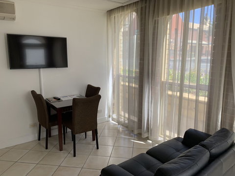 Ensenada Motor Inn And Suites - Events Australia 5