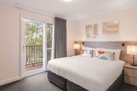 Oaks Cypress Lakes Resort - Events Australia 5