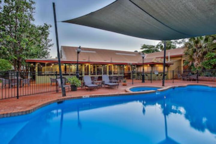 Halls Creek WA Tourism Bookings