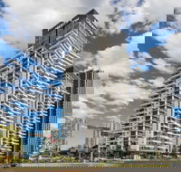 Meriton Suites Broadbeach Gold Coast - Events Australia