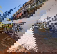 Billabong Backpackers Resort - Events Australia