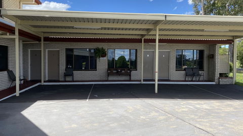 Sapphire City Motor Inn, Inverell - Tourism Bookings 1