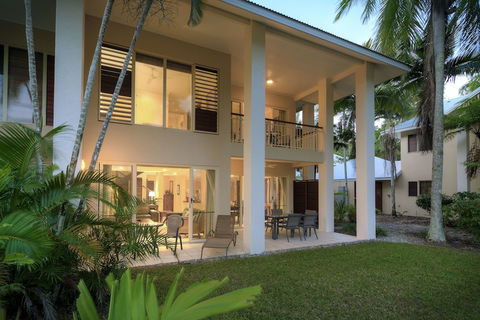 Paradise Links Resort Port Douglas - Accommodation Europe 1