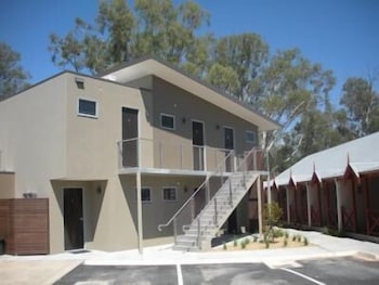 Campaspe Lodge At The Echuca Hotel - Events Australia 0